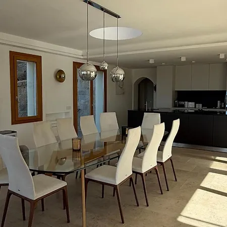 Mina Lusso, Piscina, Vista Mare, &parking *