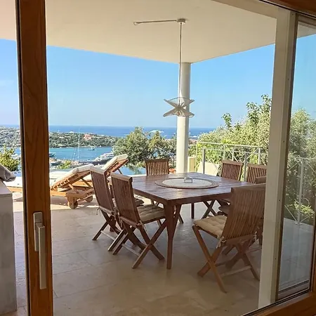 Mina Lusso, Piscina, Vista Mare, &parking Villa